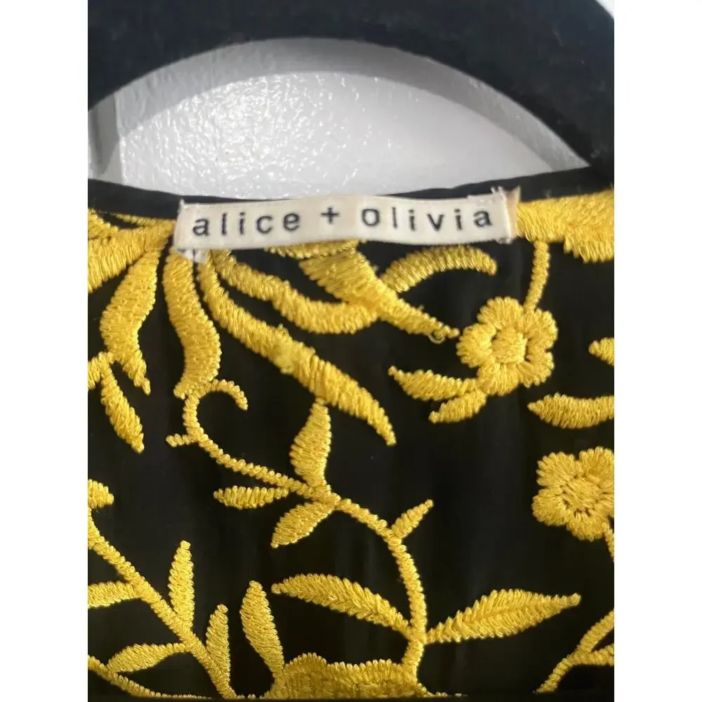 Alice + Olivia Onella embroidered silk kimono jacket size med